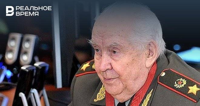 Рустам Минниханов выразил соболезнования в связи со смертью генерала армии Махмута Гареева
