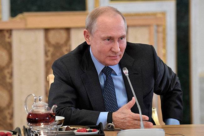 Путин подвел итоги работы над нацпроектами: «Упущен год»