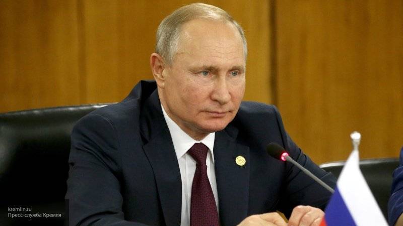 Путин заявил об удовлетворительной экономической ситуации в России
