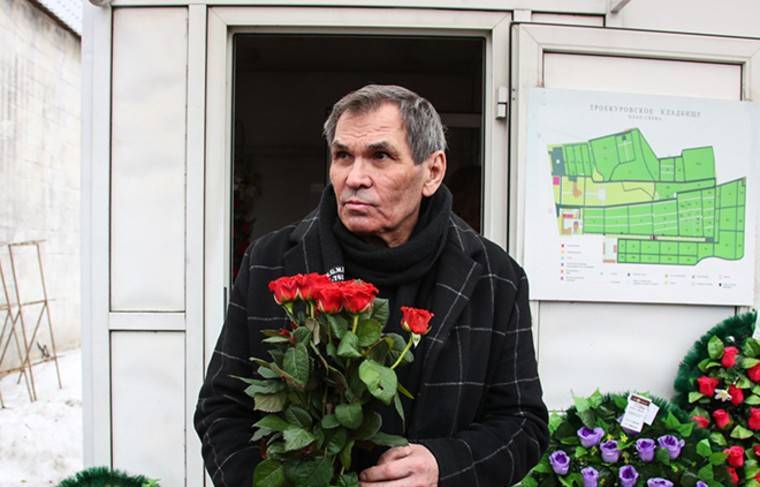 Алибасов заступился за ресторан с памятником Жанны Фриске