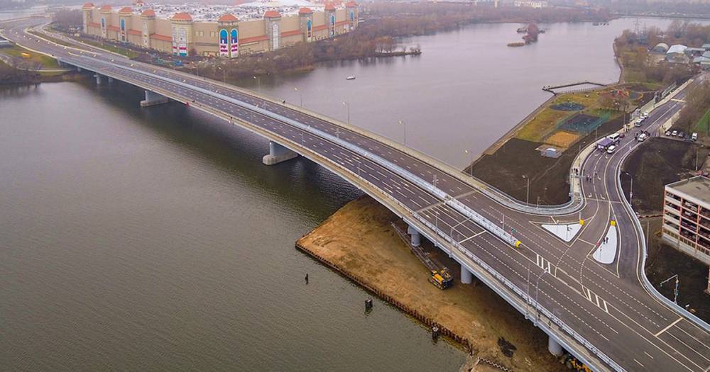 В Москве появился новый автомобильный мост