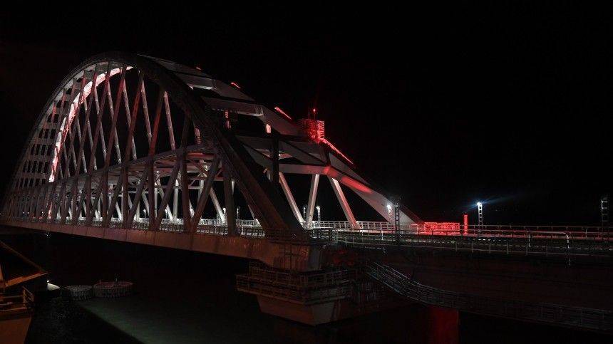 Столичная «Таврия», проехавшая по Крымскому мосту, прибыла на вокзал Симферополя