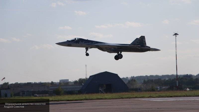 Поставки истребителей пятого поколения Су-57 в ВКС РФ начнутся в 2020 году