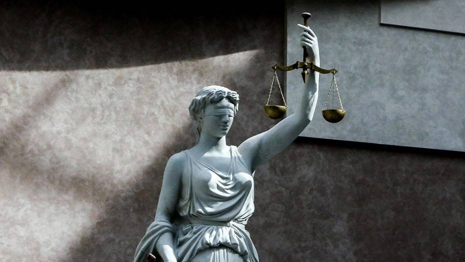 Суд в Уфе огласил приговор бывшим полицейским по делу об изнасиловании