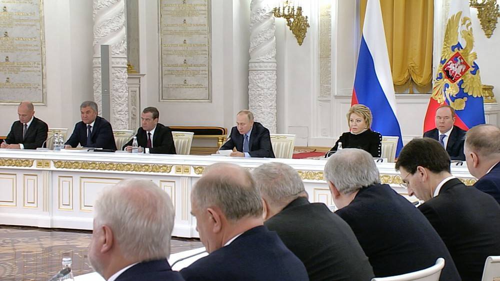 Путин призвал модернизировать первичное звено здравоохранения на селе