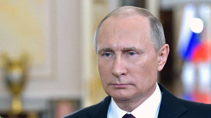 Путин призвал больше думать о сельских жителях с низкими доходами