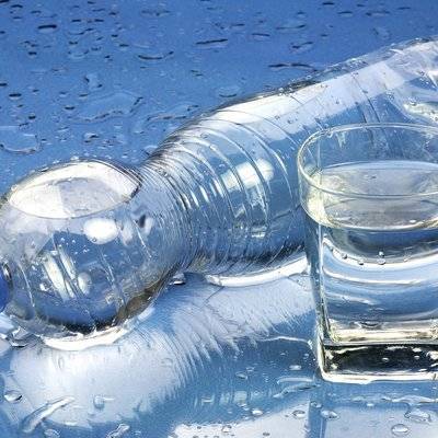 Роскачество с 1 января начнет исследование качества продаваемых в России минеральных вод