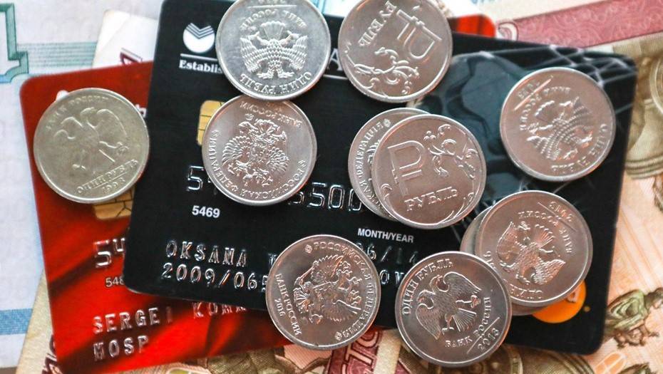 Каждый четвертый покупатель в России сталкивался с кражей денег при онлайн-покупках перед Новым годом