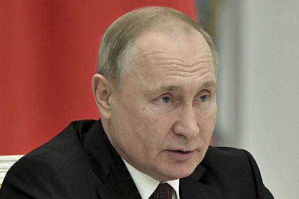 Путин предложил отменить статью о «ворах в законе» для глав компаний