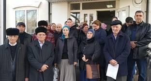 Визит к ингушскому министру разочаровал переселенцев из Чечни