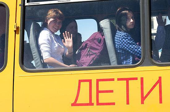 В Общественной палате поддержали идею отменить запрет на перевозку детей автобусами старше 10 лет