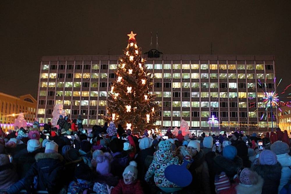 В Сыктывкаре состоялось торжественное открытие Главной городской елки