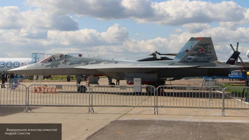 Испытанный в Сирии истребитель-невидимка Су-57 показал превосходство над американским F-35