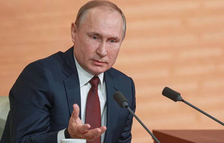 Путин: важно, чтобы люди в России жили лучше на деле, а не на словах