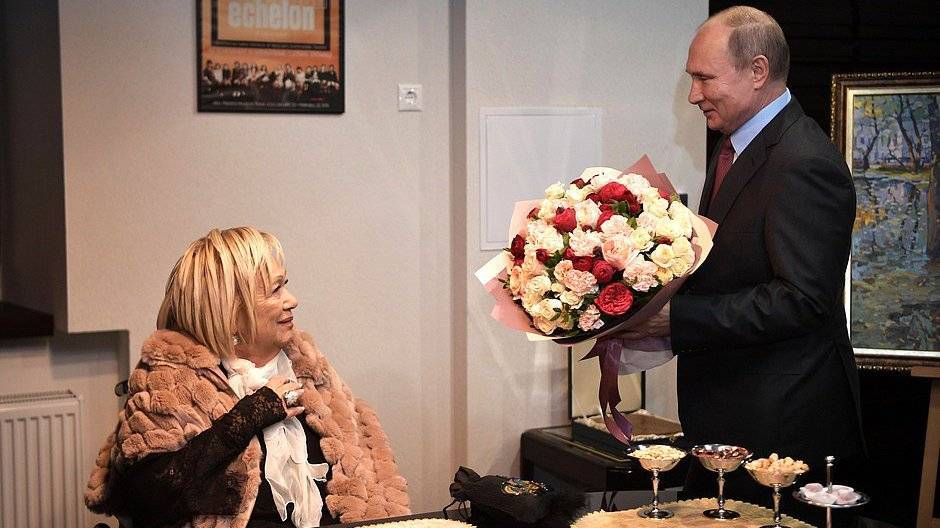 Путин выразил соболезнования родным и близким Галины Волчек