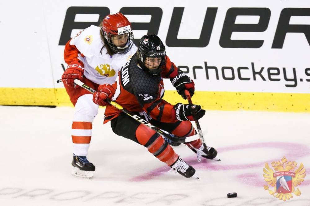 Российские хоккеистки уступили Канаде на старте молодежного чемпионата мира