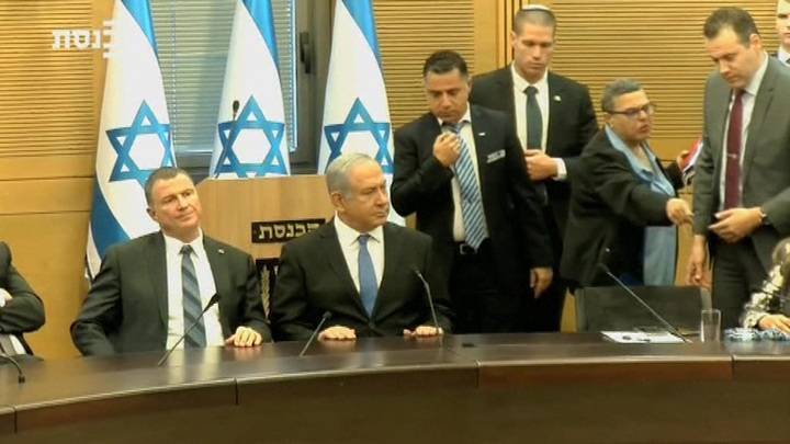 Нетаньяху остался лидером партии "Ликуд"