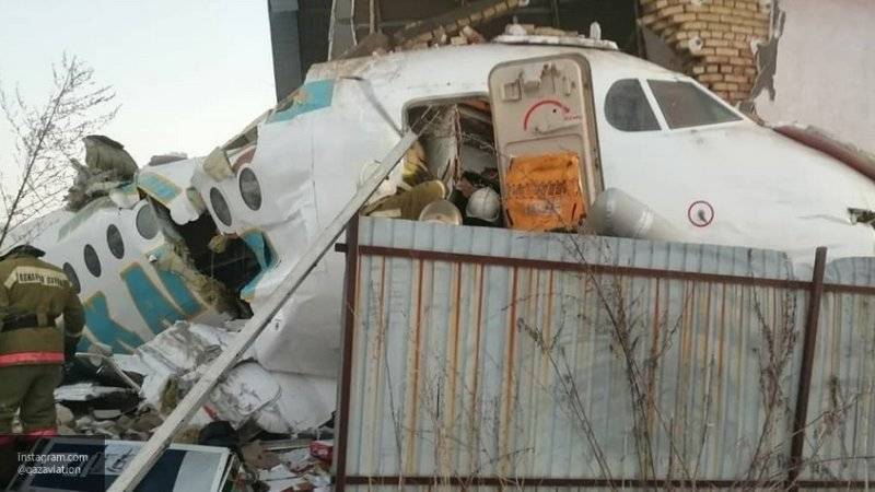 Пострадавшие при крушении самолета в Алма-Ате находятся в тяжелом состоянии