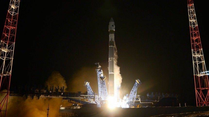 Три «Гонца-М» и военный спутник успешно выведены на орбиту