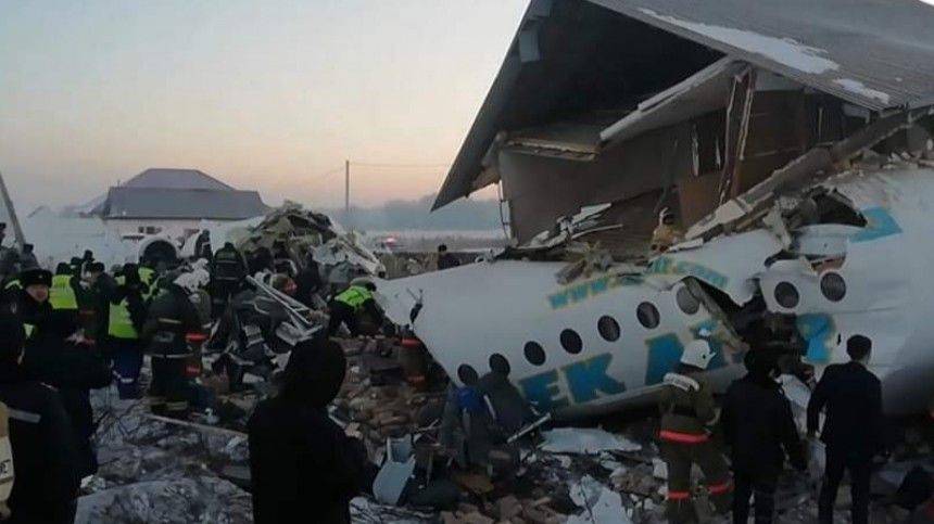 Число погибших в авиакатастрофе в Казахстане выросло до 15 человек