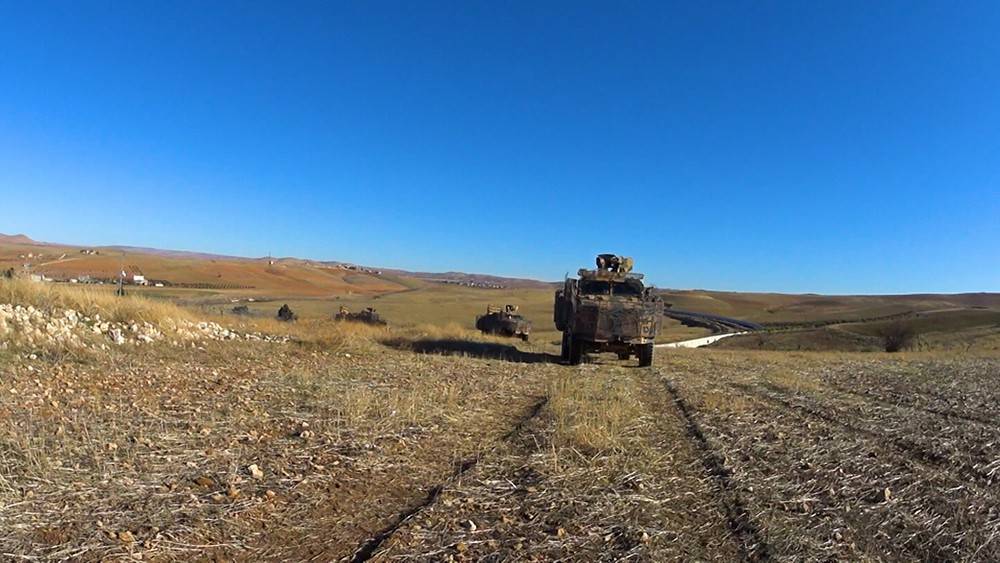 Россия и Турция провели очередное патрулирование на севере Сирии