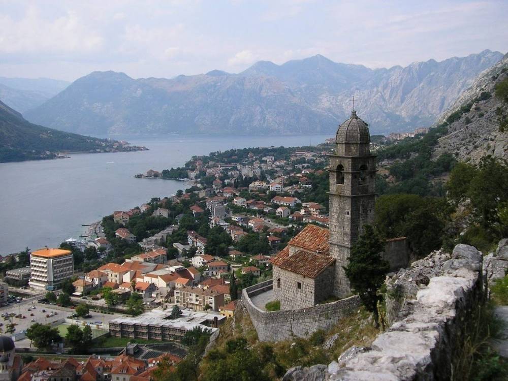 Парламент Черногории утвердил закон о свободе вероисповедания и убеждений