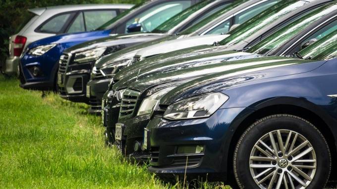 В Петербурге продажи автомобилей за 2019 год упали на 3%
