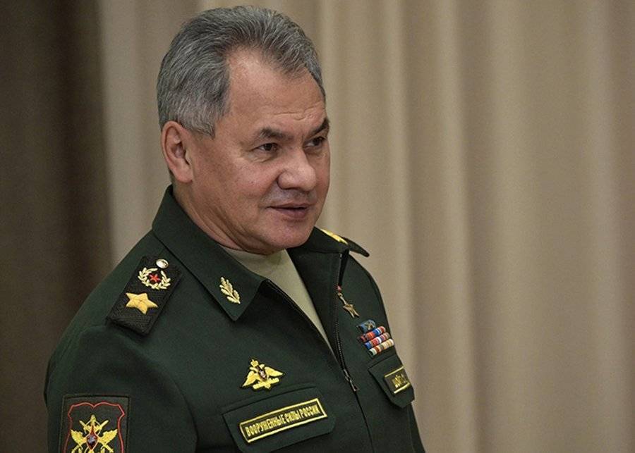 Шойгу сделал 31 декабря выходным в Вооруженных силах России