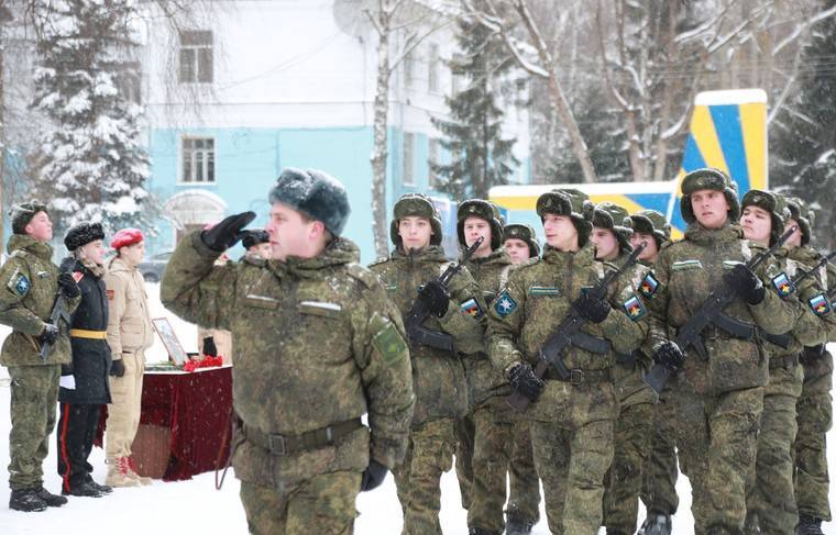 Шойгу объявил 31 декабря выходным днём для российских военных