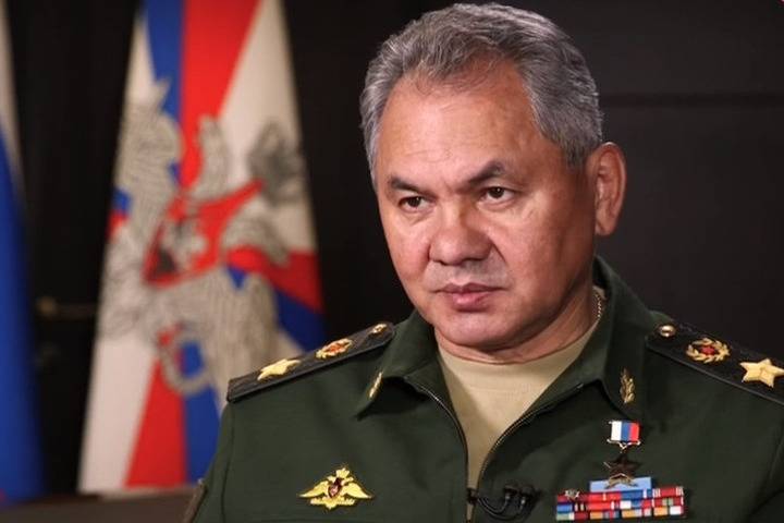 Шойгу объявил 31 декабря выходным в Вооруженных силах России
