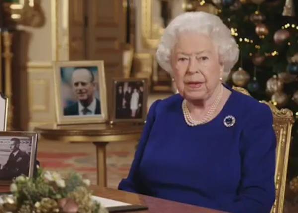 Королева Елизавета II тайно хочет остаться в Евросоюзе