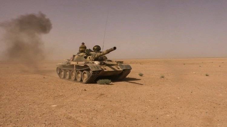 Эксперт назвал по-прежнему хорошим Т-62 после удара ракеты TOW по танку