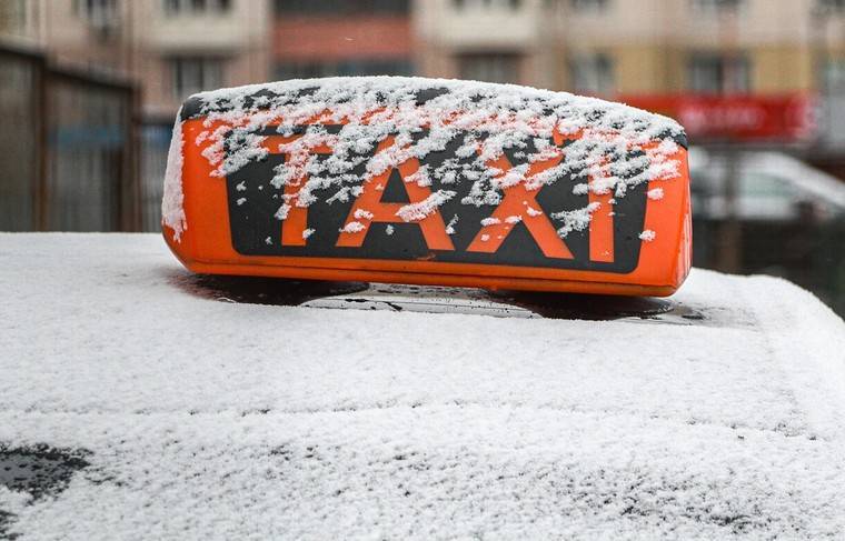 Самарский таксист принял роды у пассажирки
