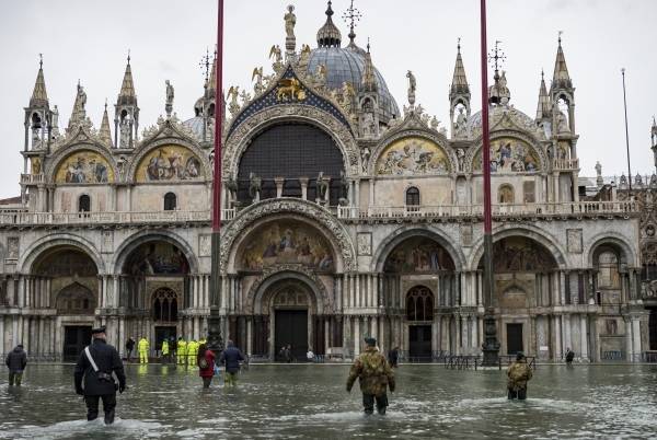 Ущерб собору Святого Марка от наводнения в Венеции оценили в 5,5 млн долларов