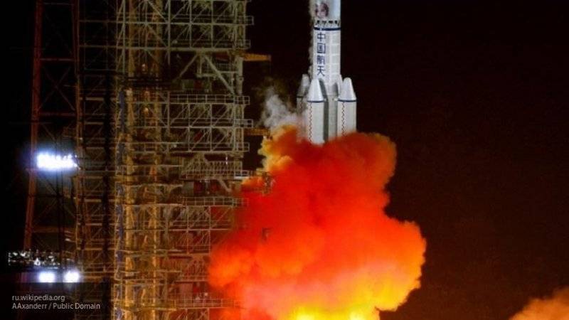 Китай запустил крупнейшую ракету-носитель"Чанчжэн-5"