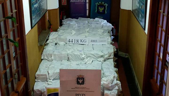 В Уругвае изъяли партию кокаина на сумму свыше 1 миллиарда долларов