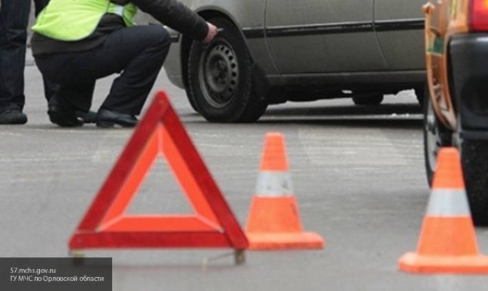 Семь человек пострадали в ДТП с участием микроавтобуса и грузовика в Омске