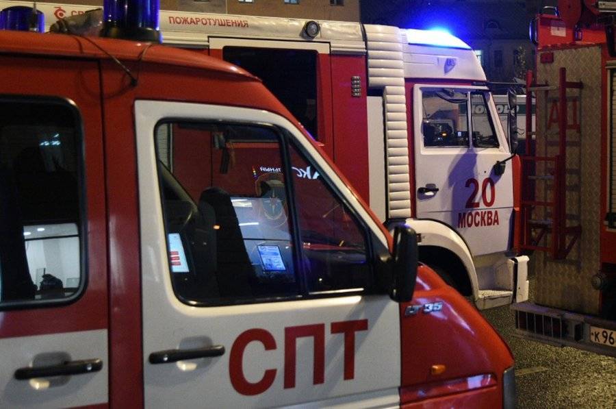Два человека погибли при пожаре в Щукине