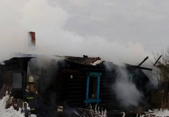 Женщина и трое детей погибли в пожаре в Пермском крае