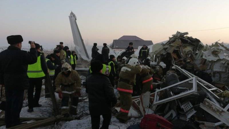 Врачи прооперировали второго пилота разбившегося в Алмат-Ате самолета