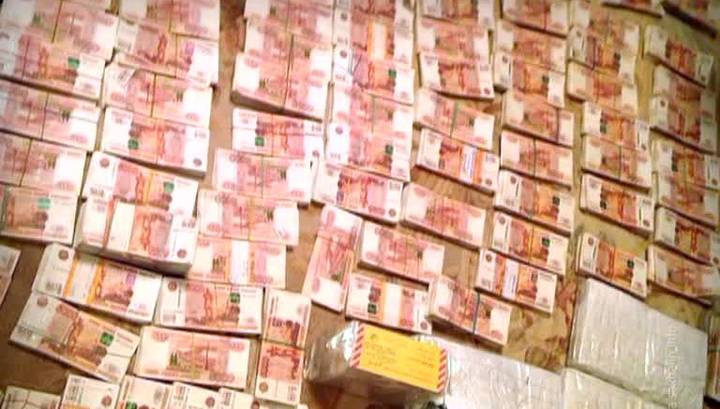 Кража в Москве: мужчина сам отдал похитителям деньги