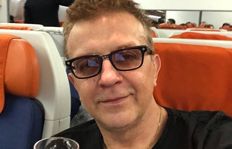 Певца Рому Жукова заподозрили в опьянении и не пустили на самолёт