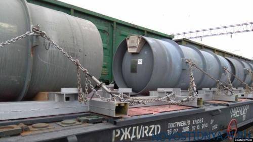 ФСБ задержала снявшего на видео поезд с «урановыми хвостами» активиста в Новоуральске