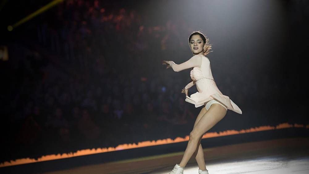Фигуристка Медведева снялась с чемпионата России из-за проблем с коньками