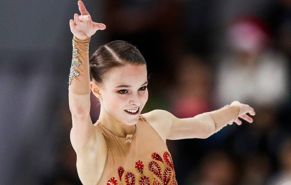 15-летняя Анна Щербакова выиграла чемпионат России по фигурному катанию