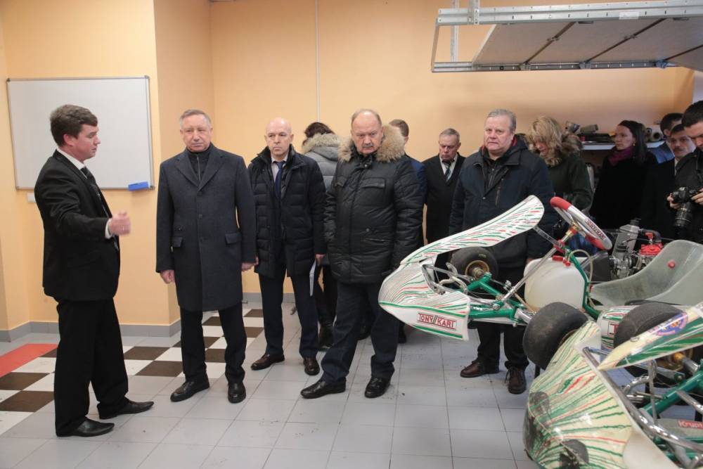 Беглов поручил оградить территорию детского центра «Мотор» во Фрунзенском районе