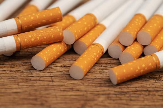 FDA повысил минимальный возраст для покупки табачной продукции - usa.one - США