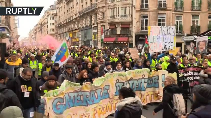 В Париже прошла последняя в 2019 году акция протеста «жёлтых жилетов»