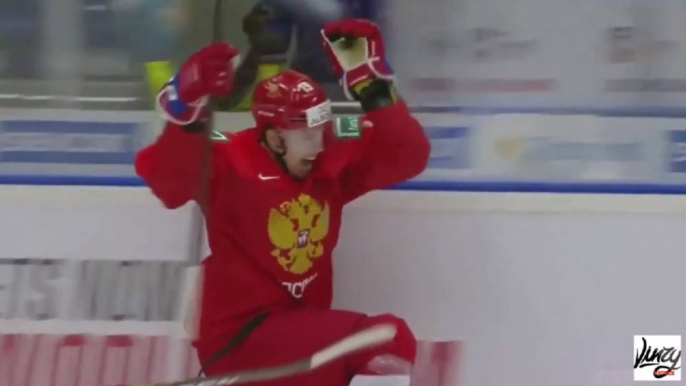 Российские хоккеисты одержали победу над сборной Канады в матче МЧМ