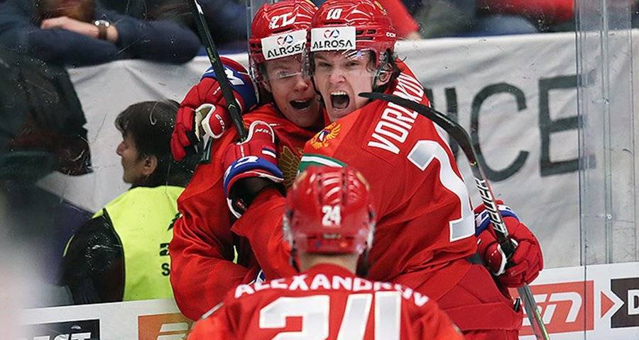 Сборная России обыграла Канаду на молодежном ЧМ по хоккею